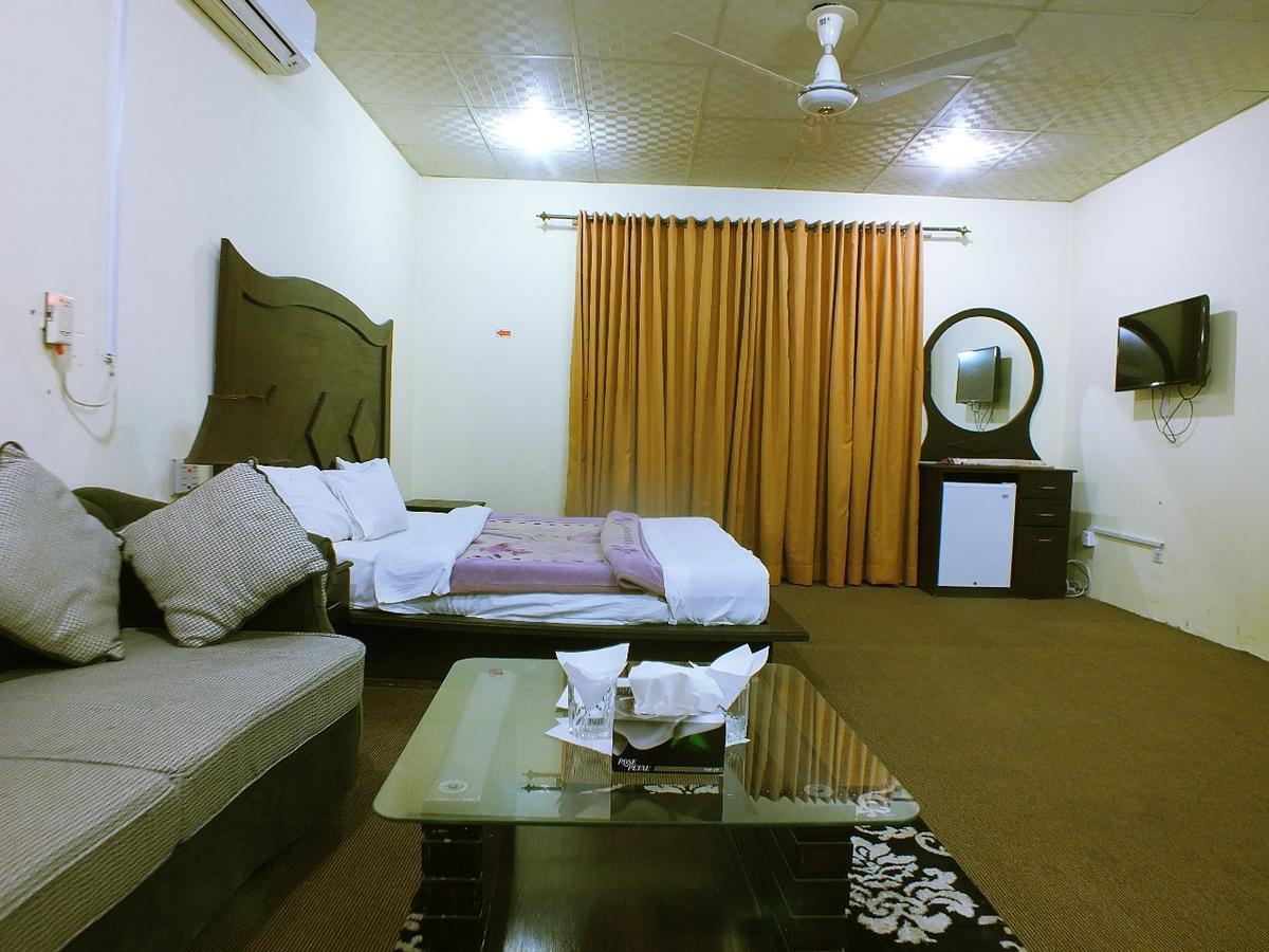 Capetown Guest House Islamabad Exterior photo