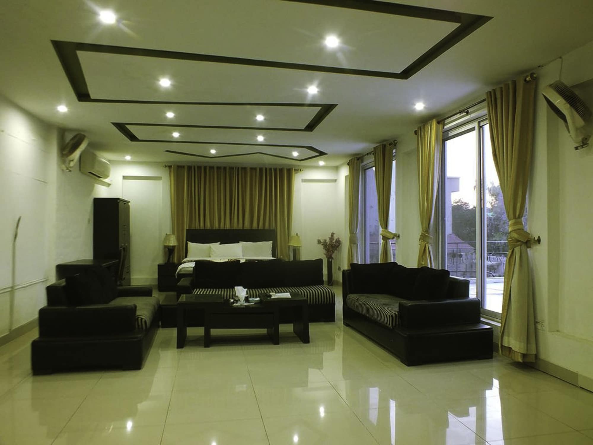Capetown Guest House Islamabad Exterior photo